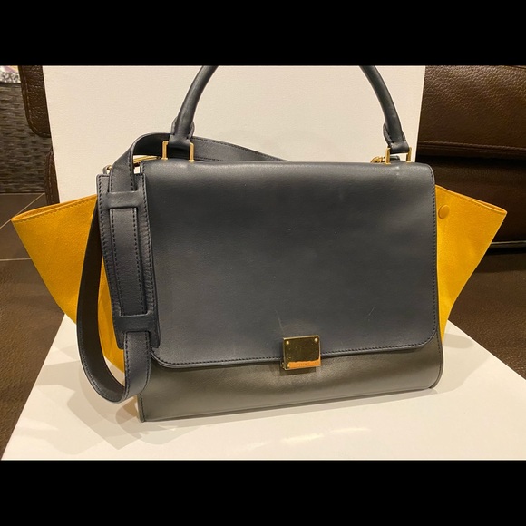 CELINE Trapeze Tri-Color Bag - Picture 2 of 8